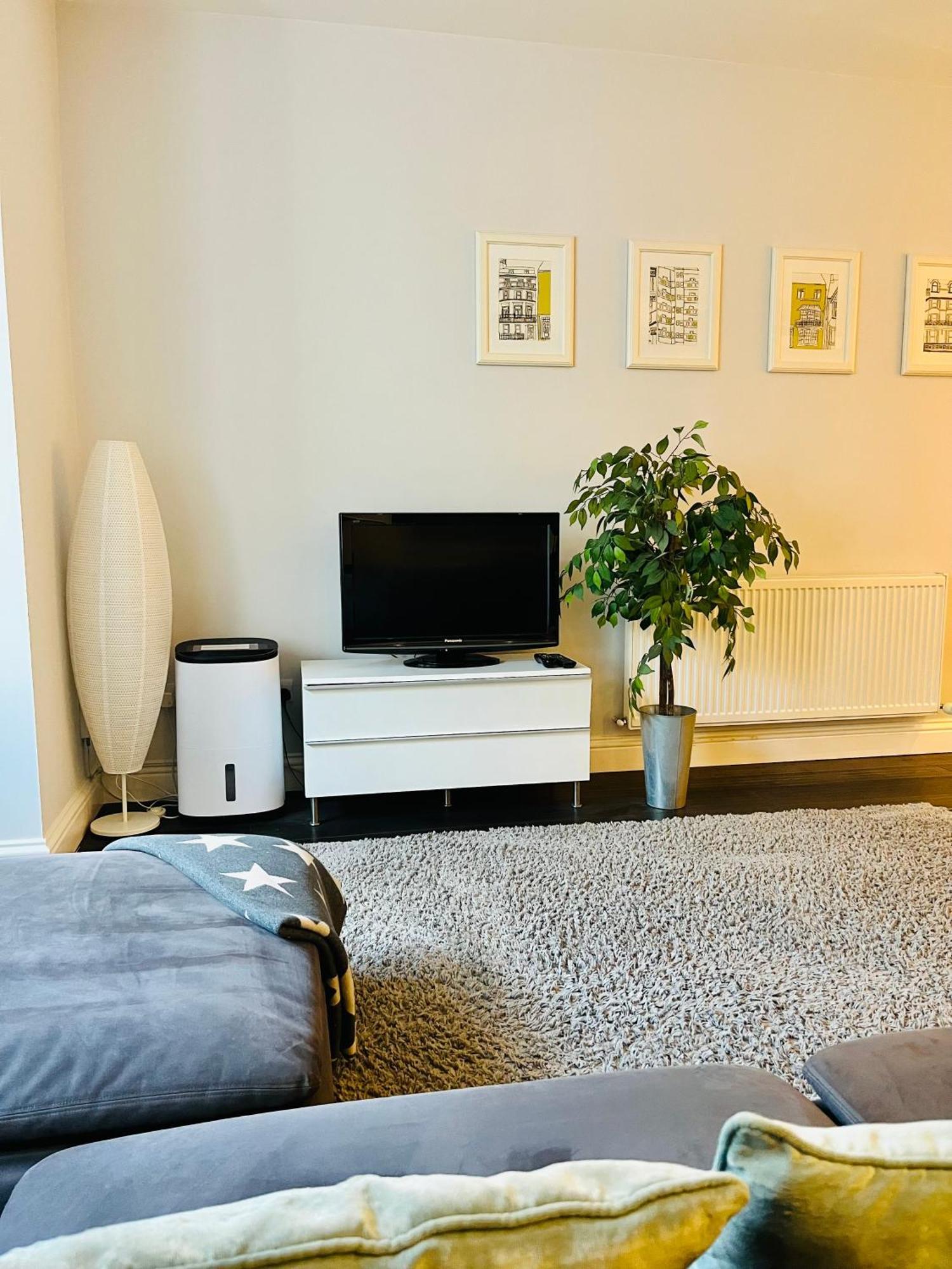 Stunning And Peaceful Flat Apartment *